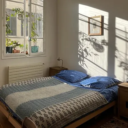 Paris, Le Marais, Vaste Sejour Rue De Bretagne Apartamento